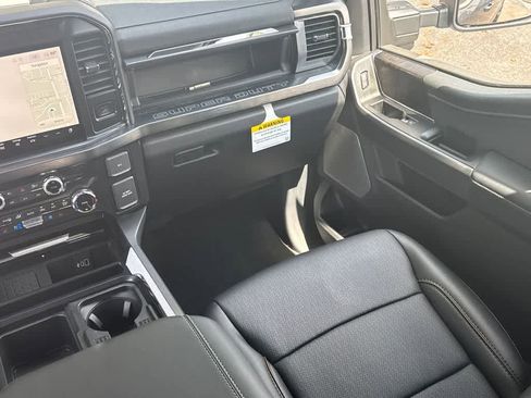 New 2025 Ford F350 Lariat w/ Lariat Ultimate Package image 22