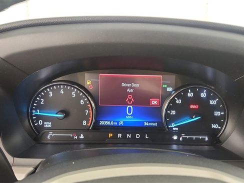 Used 2023 Ford Explorer XLT w/ Equipment Group 202A image 10