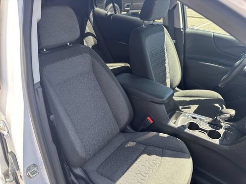 Certified 2024 Chevrolet Equinox LT AWD/4WD image 31