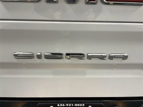 Certified 2019 GMC Sierra 1500 AT4 w/ AT4 Premium Package image 32