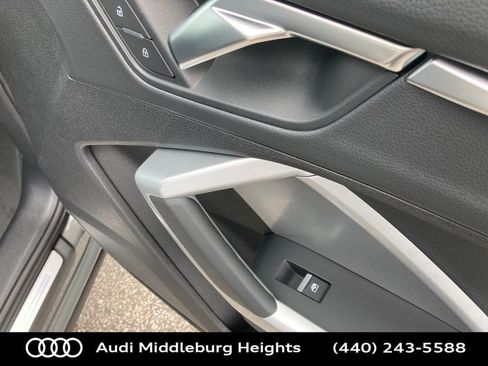 Used 2025 Audi Q3 2.0T Premium w/ Convenience Package image 25
