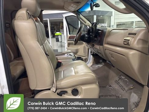 Used 2005 Ford F350 4x4 SuperCab Super Duty image 19