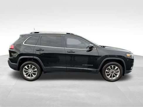 Used 2020 Jeep Cherokee Latitude Plus w/ Cold Weather Group image 11
