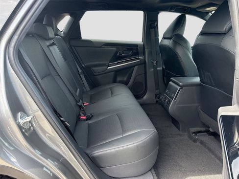 Used 2023 Subaru Solterra AWD image 28