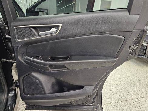 Used 2019 Ford Edge SEL w/ Equipment Group 201A image 30