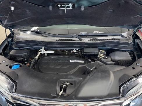 Used 2017 Honda Pilot Touring image 19