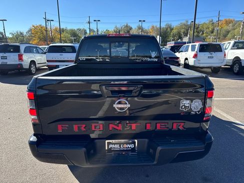 Used 2022 Nissan Frontier SV image 15
