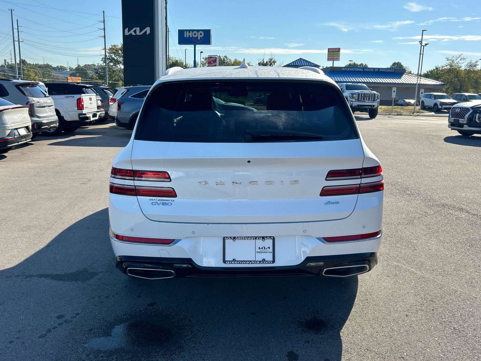 Used 2024 Genesis GV80 2.5T AWD/4WD image 4
