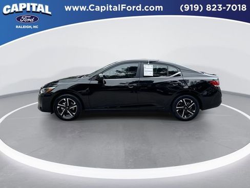 Used 2025 Nissan Sentra SV FWD image 5