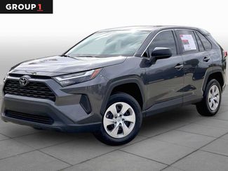 Used 2023 Toyota RAV4 LE FWD video 1
