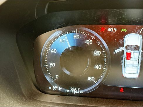 Used 2018 Volvo S90 T5 Momentum w/ Convenience Package image 3