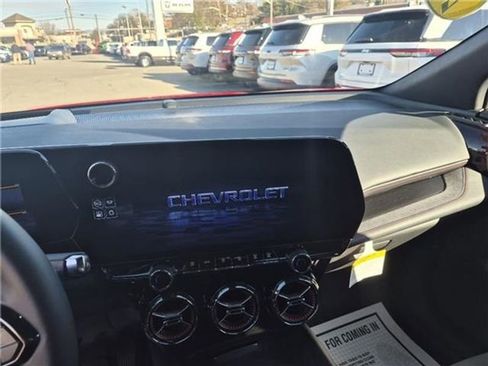 Used 2024 Chevrolet Blazer EV RS image 4