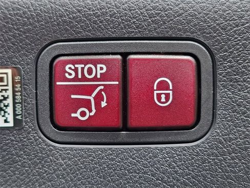 Certified 2023 Mercedes-Benz EQS 580 4MATIC Sedan image 19