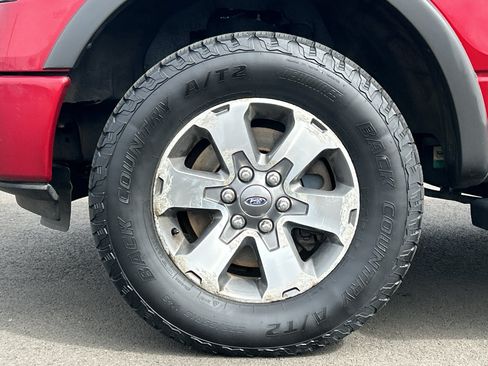 Used 2014 Ford F150 FX4 w/ Equipment Group 402A Luxury AWD/4WD image 13