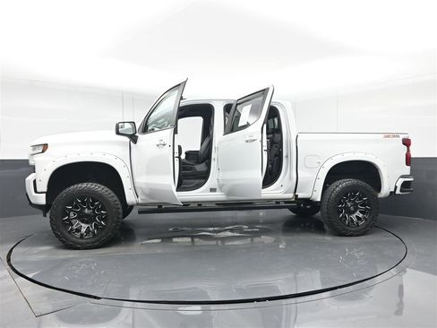 Used 2019 Chevrolet Silverado 1500 RST w/ All-Star Edition image 38