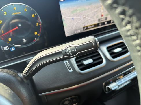 Used 2022 Mercedes-Benz GLE 350 w/ AMG Line Exterior image 25