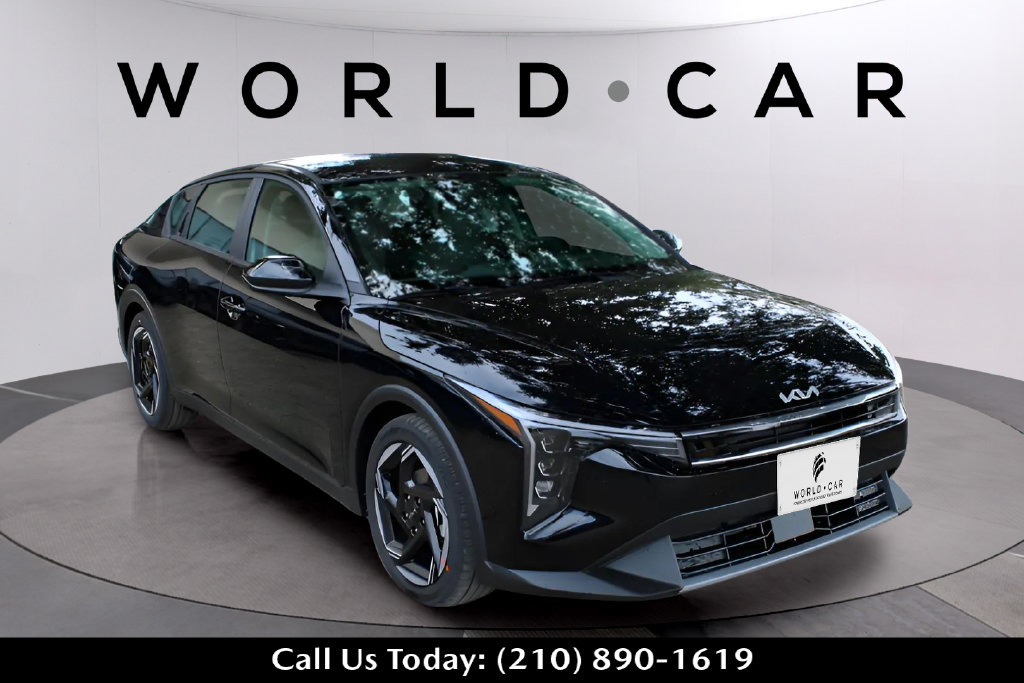 Used 2025 Kia K4 EX FWD image 1