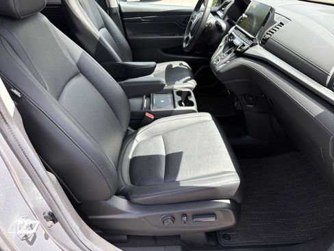 Used 2025 Honda Odyssey EX-L image 22