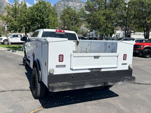 Used 2022 RAM 3500 Laramie AWD/4WD image 11