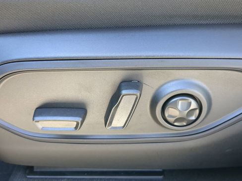 New 2026 Jeep Grand Cherokee Altitude image 29