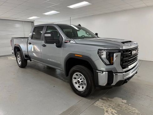 New 2026 GMC Sierra 2500 Pro w/ Convenience Package image 3
