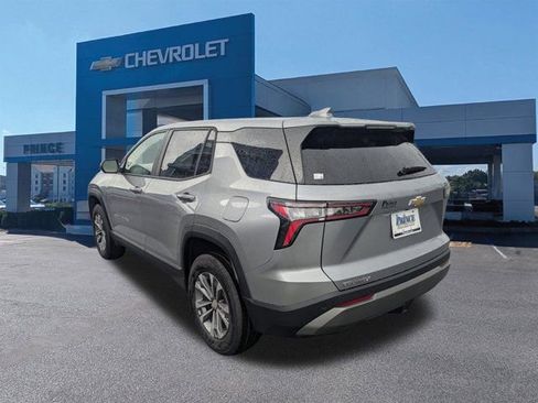 New 2026 Chevrolet Equinox LT w/ Convenience Package II image 5