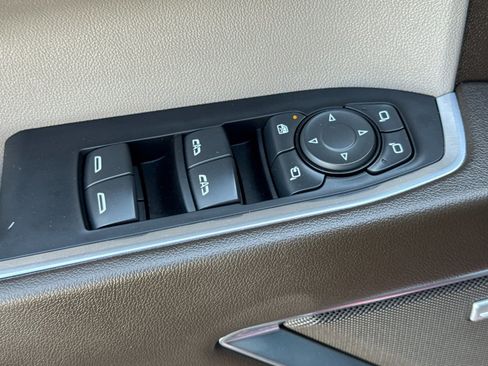 Used 2024 Chevrolet Silverado 1500 LTZ image 11