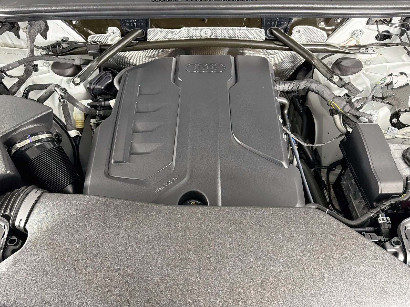 Certified 2025 Audi Q5 Premium w/ Premium Plus AWD/4WD image 31