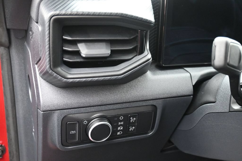 Used 2024 Ford Mustang Coupe RWD image 15