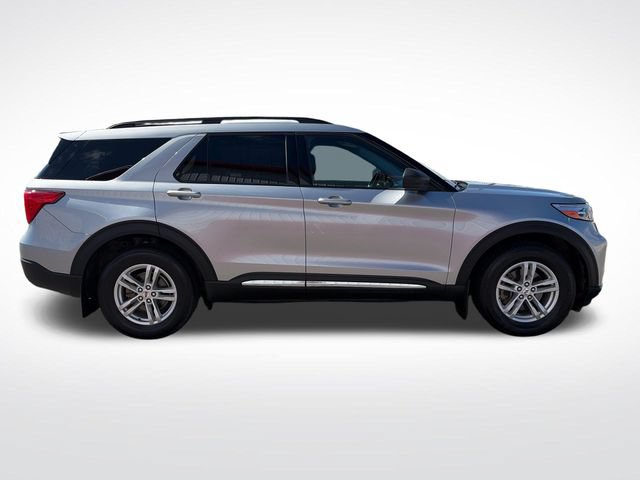 Used 2021 Ford Explorer XLT w/ Class III Trailer Tow Package AWD/4WD image 10
