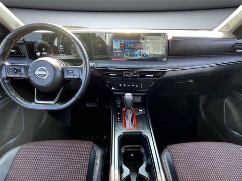 Certified 2025 Nissan Kicks SR image 7