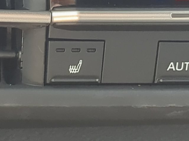 Certified 2026 Toyota Sienna XSE FWD image 22