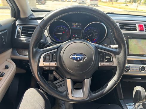 Used 2016 Subaru Outback 2.5i Limited AWD/4WD image 13