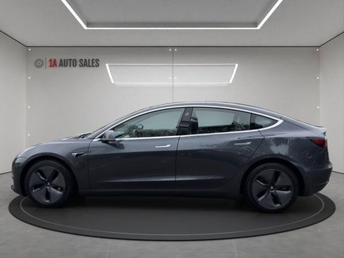 Used 2018 Tesla Model 3 Long Range image 2