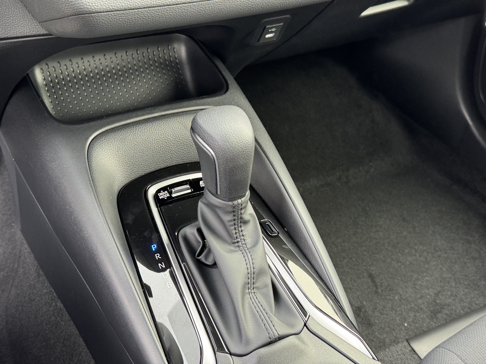 New 2027 Toyota Corolla SE FWD image 19
