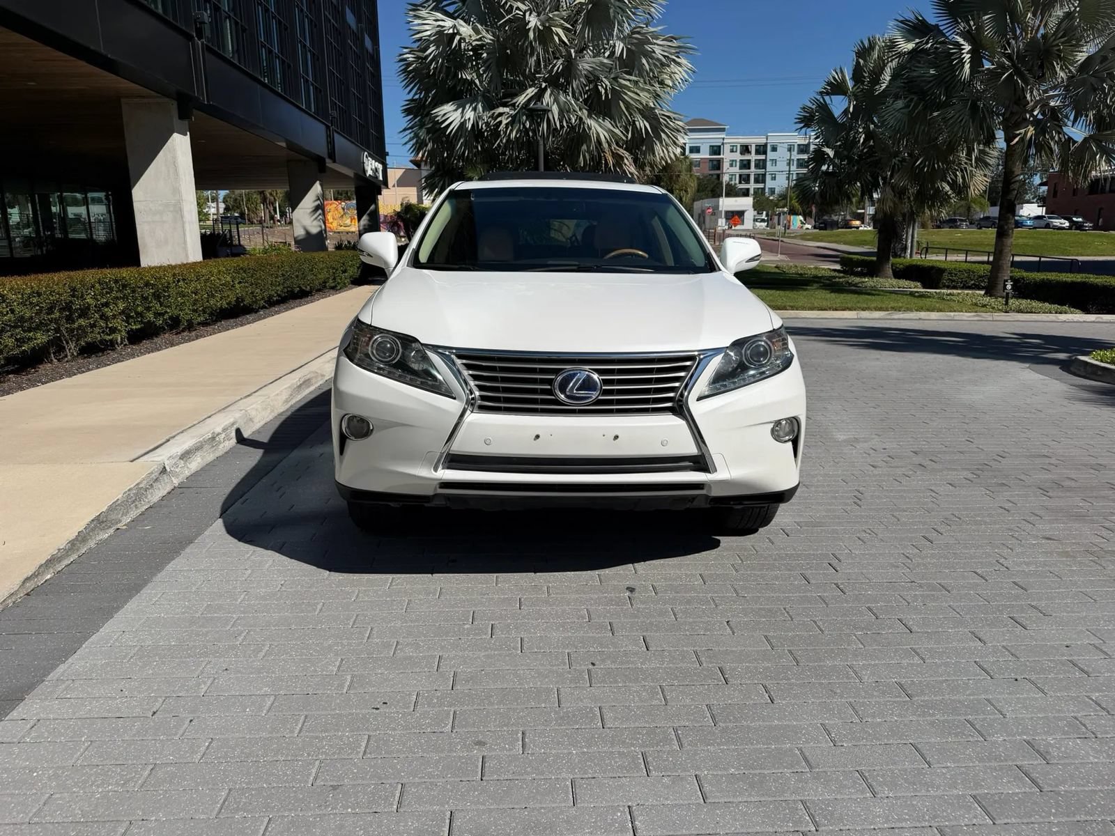 Used 2014 Lexus RX 450h FWD image 3