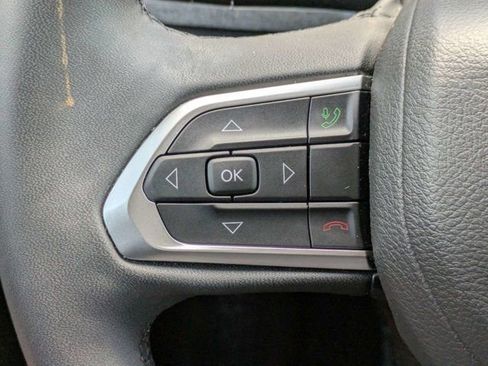Used 2023 Jeep Compass Latitude w/ Convenience Group AWD/4WD image 25