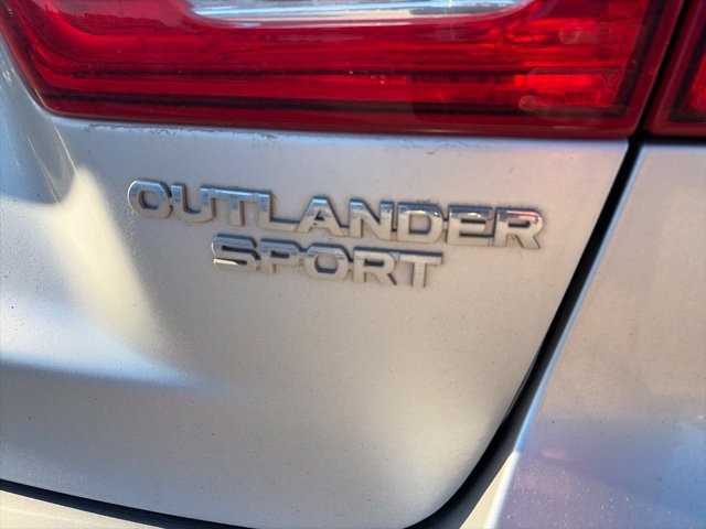 Used 2018 Mitsubishi Outlander Sport ES FWD image 6