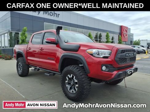 Used 2021 Toyota Tacoma TRD Off-Road AWD/4WD image 1