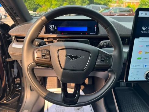 Used 2023 Ford Mustang Mach-E GT AWD/4WD image 27