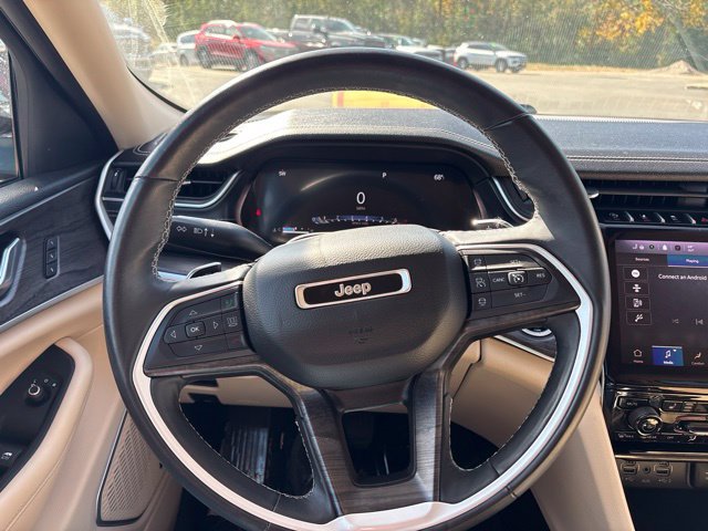 Used 2022 Jeep Grand Cherokee L Limited AWD/4WD image 20