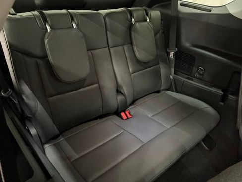 New 2026 Ford Explorer Active w/ Active Comfort Package AWD/4WD image 18