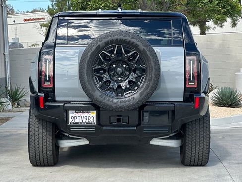 Used 2025 GMC Hummer EV 3X image 8