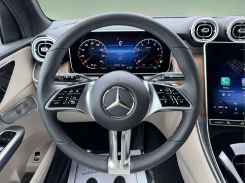 Certified 2026 Mercedes-Benz GLC 300 4MATIC image 11