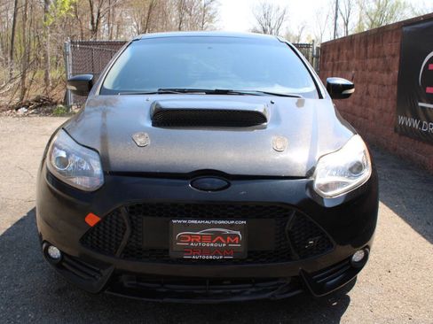 Used 2014 Ford Focus ST w/ Equipment Group 202A FWD image 37