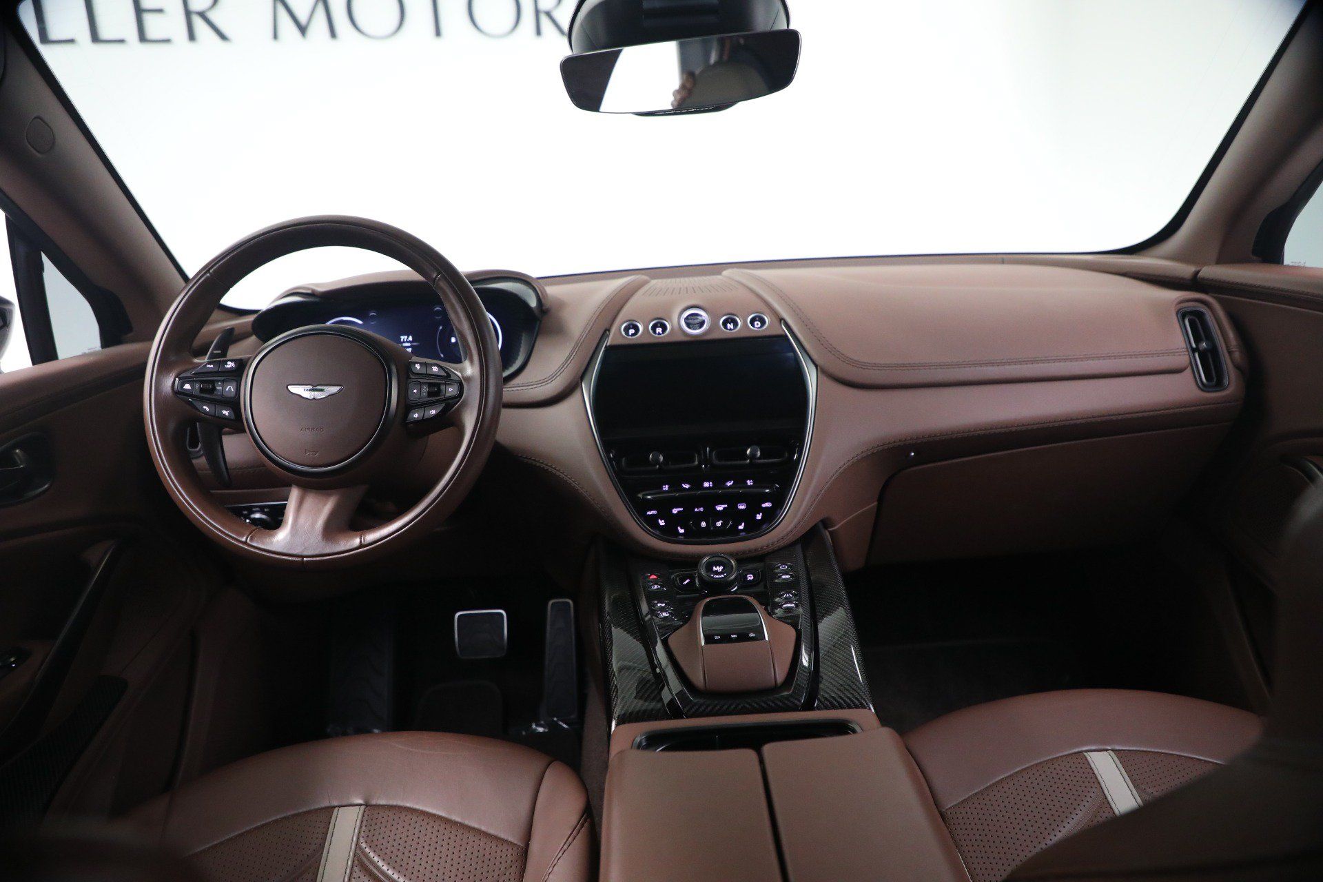 Used 2023 Aston Martin DBX 707 AWD/4WD image 17