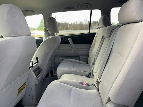 Used 2009 Toyota Highlander 2WD image 18