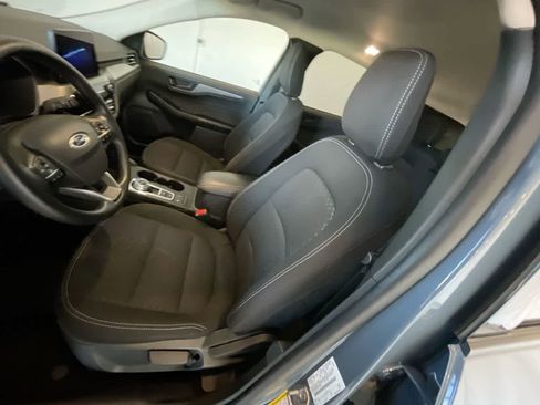 Used 2025 Ford Escape Active image 11