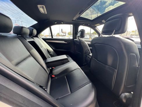 Used 2014 Mercedes-Benz C 250 Sedan image 22