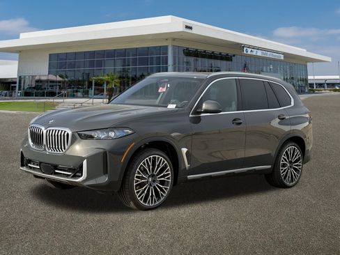 New 2026 BMW X5 sDrive40i image 5